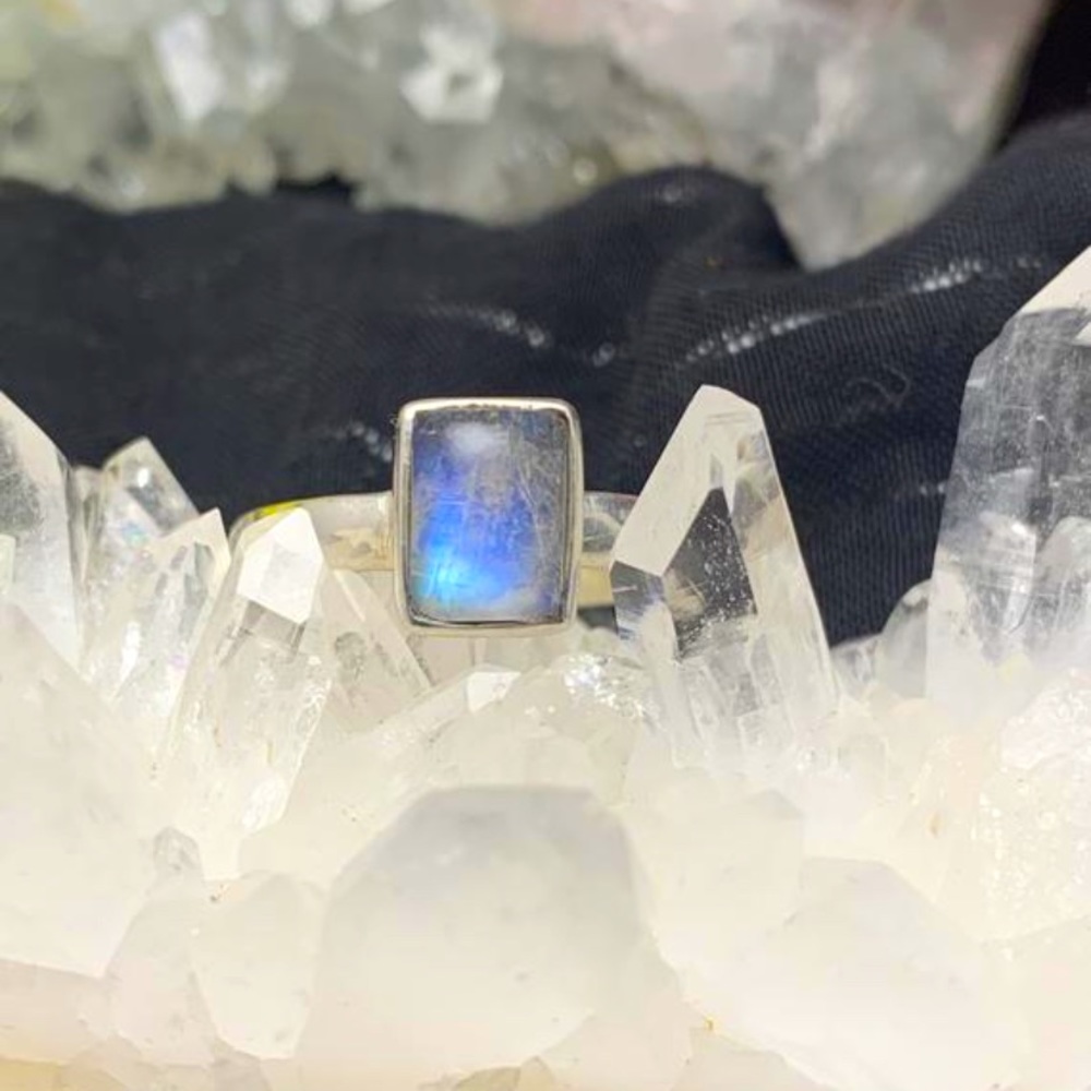 Sky Blue Rectangle Moonstone 925 Silver Ring 7 3/4